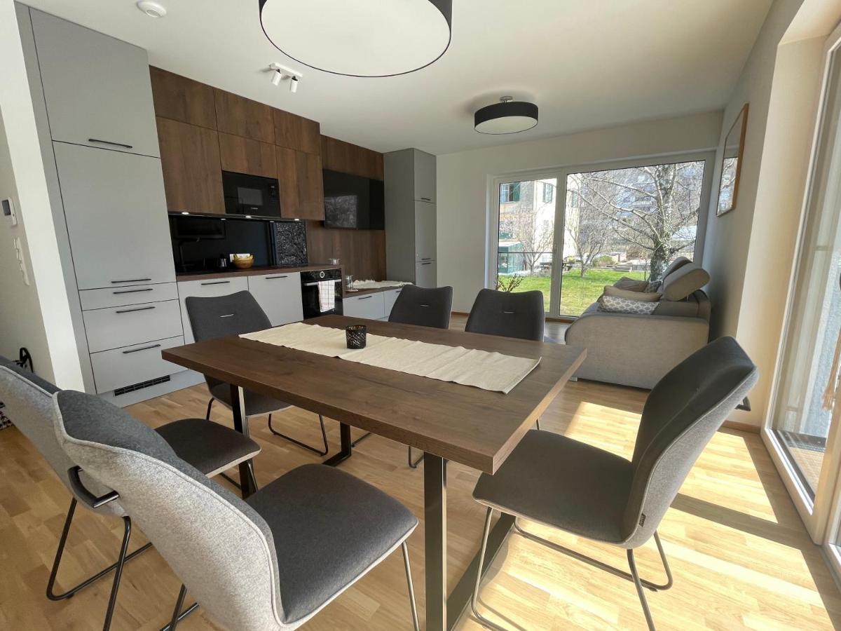 Luxury - Apartment Mit Balkon In Seenaehe Gmunden Extérieur photo